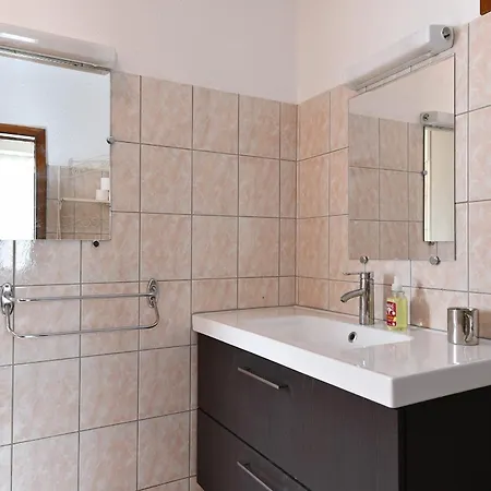 Holiday home Le Merle 90m2 Pres De La Route Des Vins